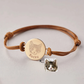Pulsera con Dije Redondo Dorado